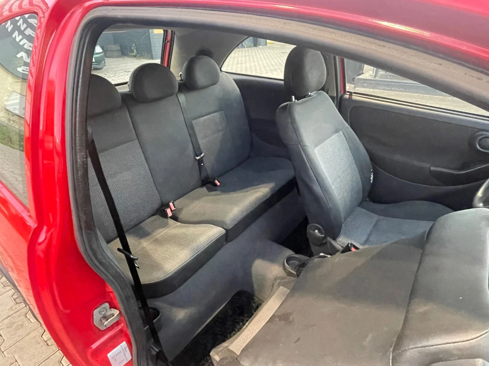 Opel Corsa C Twinport 1.2 - изображение 9 | Auto.bg Opel Corsa C Twinport 1.2 - изображение 9