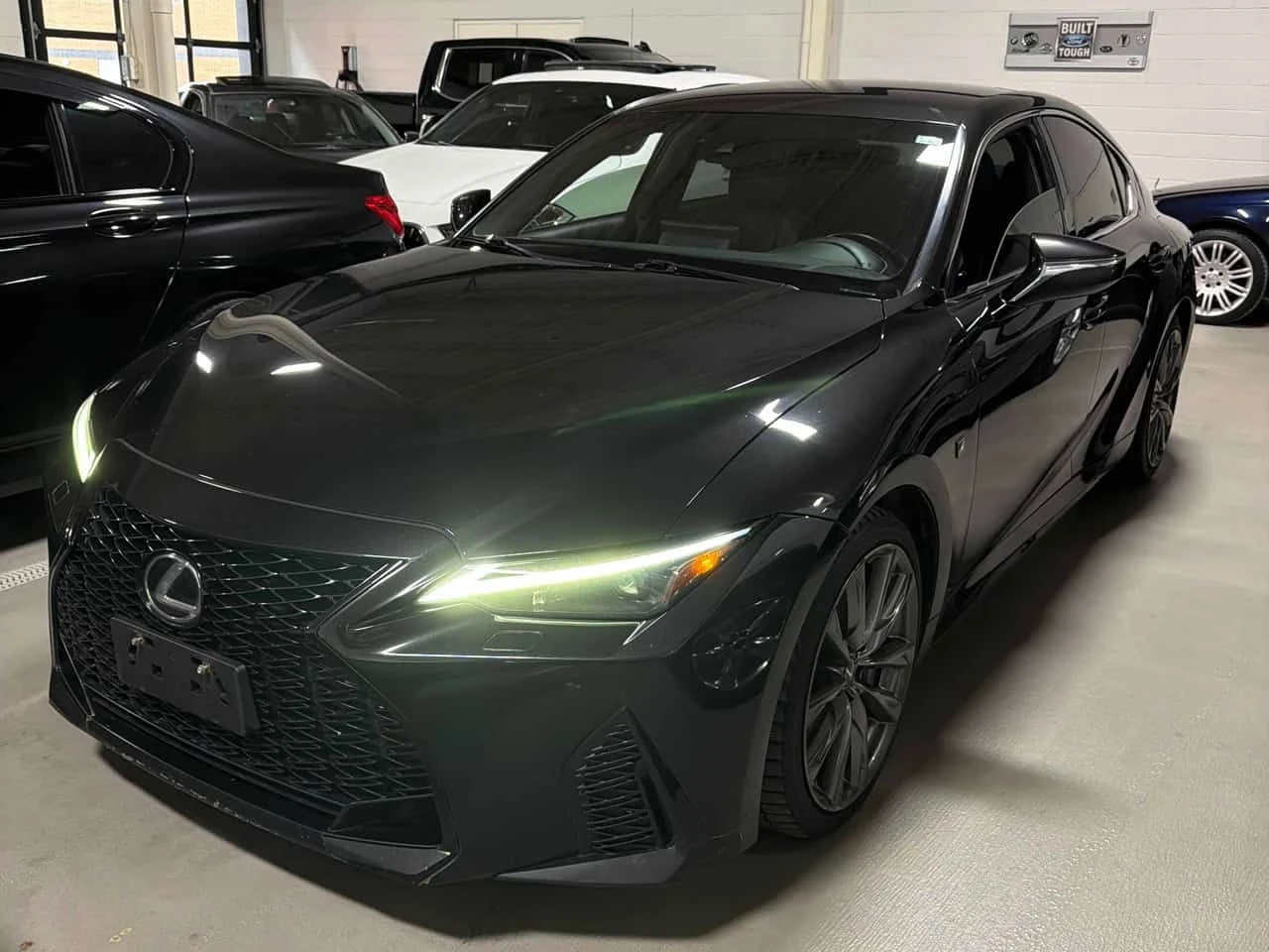 Lexus IS * 300 * CARFAX * ЦЕНА ДО БГ | Auto.bg — изображение 1 Lexus IS * 300 * CARFAX * ЦЕНА ДО БГ | Auto.bg — изображение 1