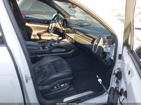 Porsche Cayenne 3.0L V-6 DI, DOHC, VVT, TURBO, 335HP All Wheel - 30700 € / 60043.98 лв. - 90397305 5 | Car24.bg Porsche Cayenne 3.0L V-6 DI, DOHC, VVT, TURBO, 335HP All Wheel - 30700 € / 60043.98 лв. - 90397305 5