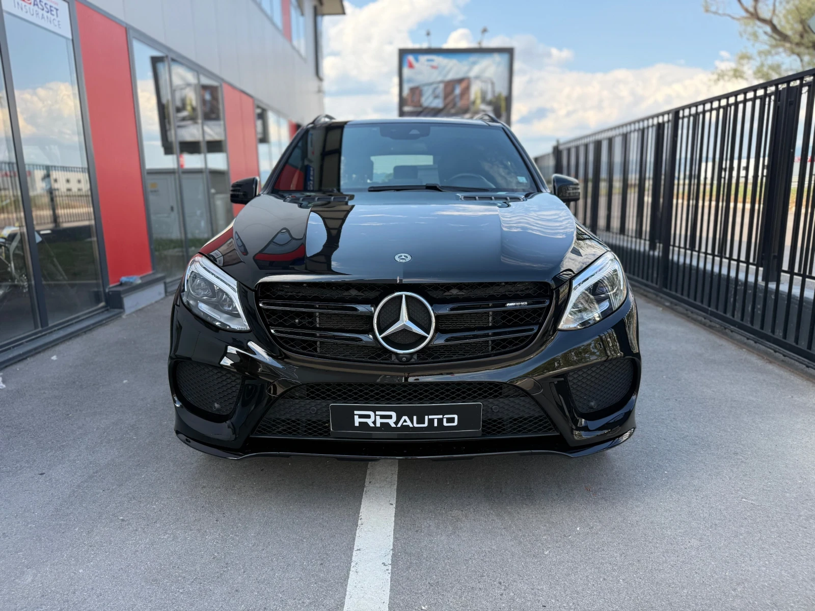Mercedes-Benz GLE 43 AMG undefined | Auto.bg — изображение 1 Mercedes-Benz GLE 43 AMG undefined | Auto.bg — изображение 1