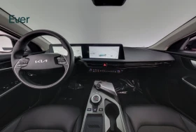 Kia EV6 Light Long Range CARFAX | Auto.bg — изображение 14 Kia EV6 Light Long Range CARFAX | Auto.bg — изображение 14