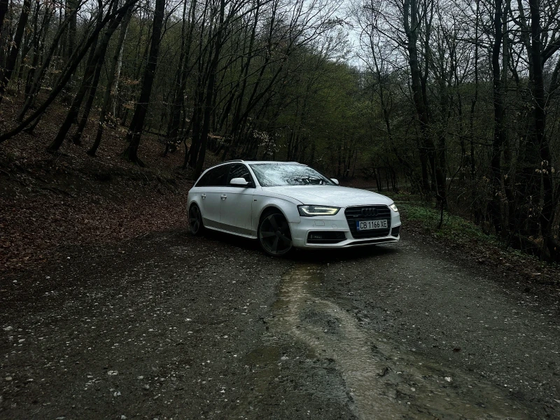 Audi A4 3.0TDI Keyless Panorama - 11500 € / 22492.04 лв. - 13058824 1 | Car24.bg Audi A4 3.0TDI Keyless Panorama - 11500 € / 22492.04 лв. - 13058824 1