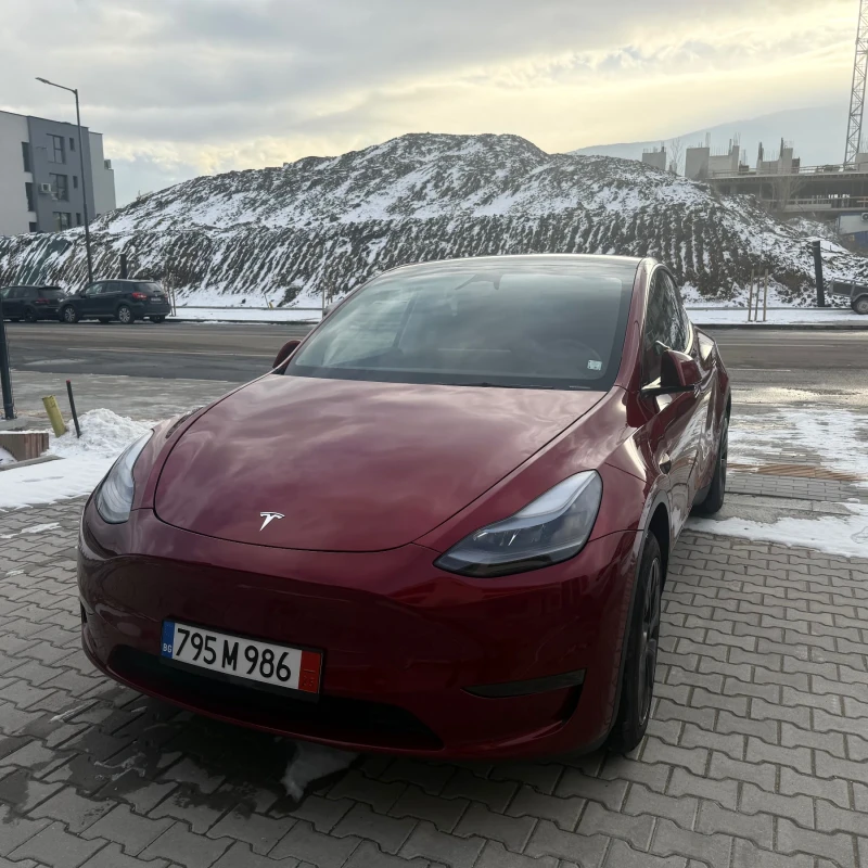 Tesla Model Y 2025 Long Range 12000 km Гаранция - 31000 € / 60630.73 лв. - 86190312 1 | Car24.bg Tesla Model Y 2025 Long Range 12000 km Гаранция - 31000 € / 60630.73 лв. - 86190312 1