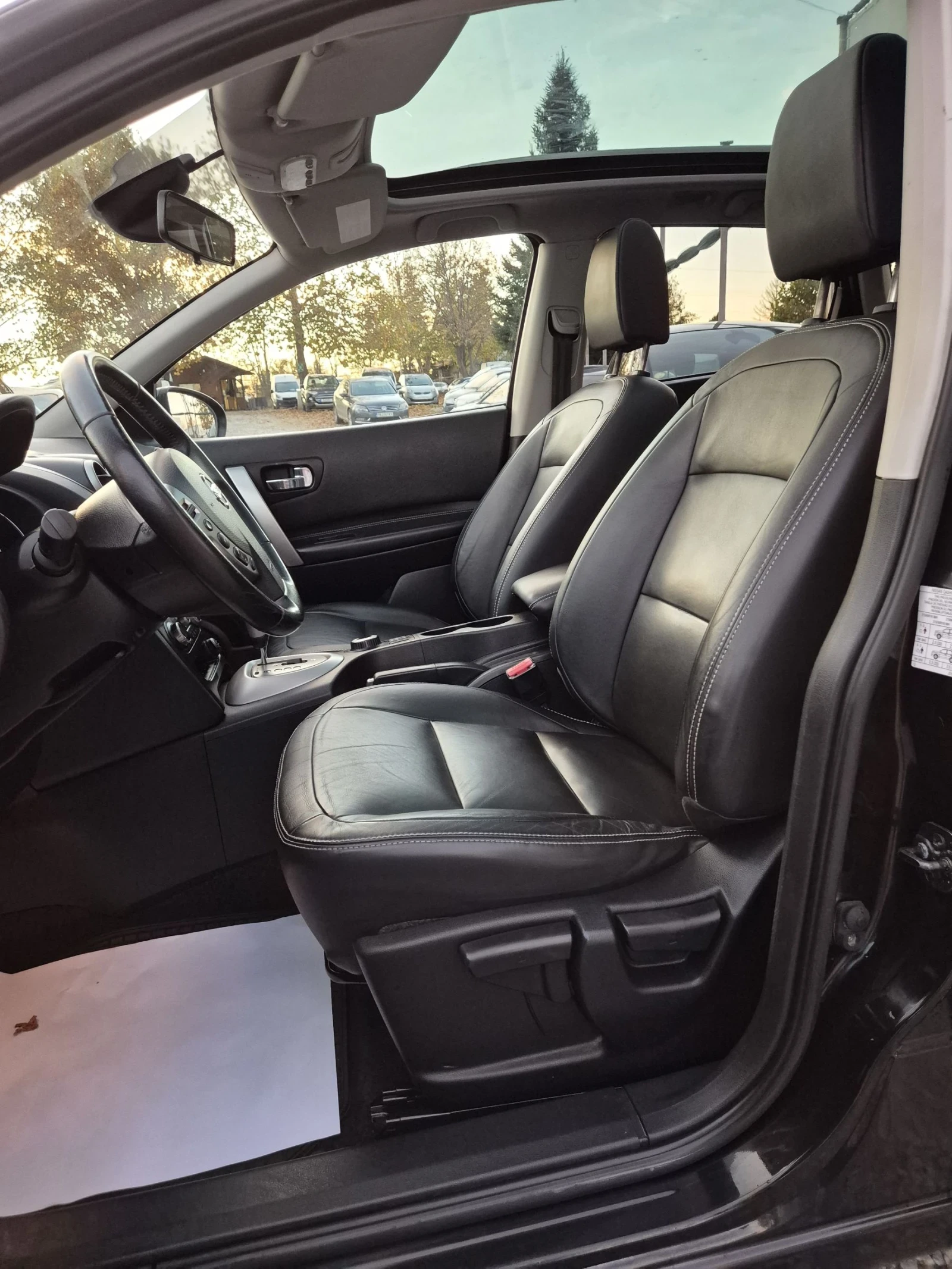 Nissan Qashqai 2, 0DCI-atomat, 4x4-full - изображение 7 | Auto.bg Nissan Qashqai 2, 0DCI-atomat, 4x4-full - изображение 7