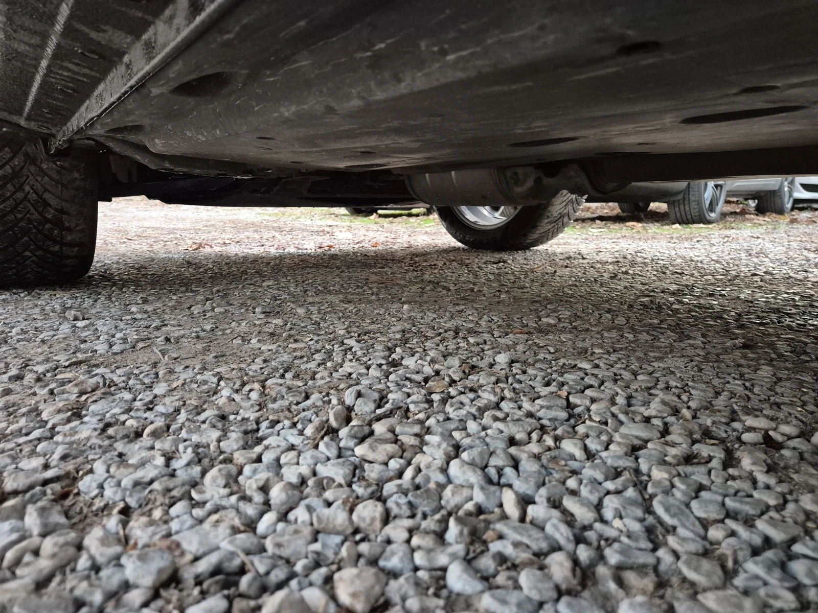 Nissan Qashqai 2, 0DCI-atomat, 4x4-full - изображение 8 | Auto.bg Nissan Qashqai 2, 0DCI-atomat, 4x4-full - изображение 8