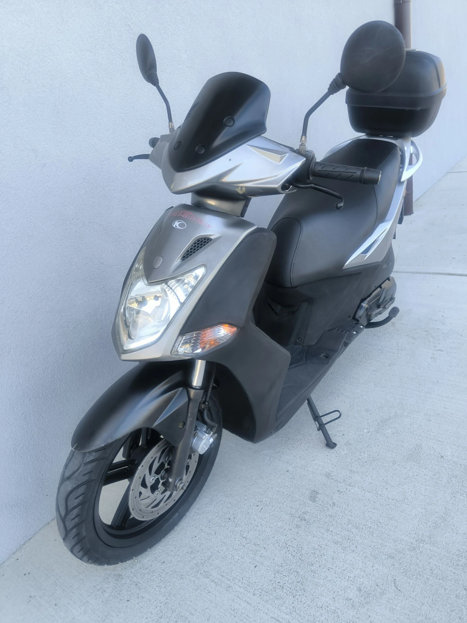 Kymco Agility 150, 2009 година, 12.092 км - изображение 10 | Auto.bg Kymco Agility 150, 2009 година, 12.092 км - изображение 10