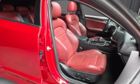 Kia Stinger 3.3* TURBO* GT* AWD* ОБДУХВАНЕ* ХЕДЪП* ДИСТРОНИК* | Auto.bg — изображение 15 Kia Stinger 3.3* TURBO* GT* AWD* ОБДУХВАНЕ* ХЕДЪП* ДИСТРОНИК* | Auto.bg — изображение 15