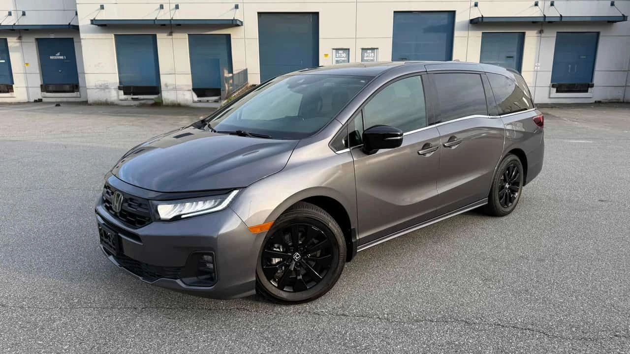 Honda Odyssey * Sport L * CARFAX * ОПЦИЯ ЗА ФИНАНСИРАНЕ | Auto.bg — изображение 1 Honda Odyssey * Sport L * CARFAX * ОПЦИЯ ЗА ФИНАНСИРАНЕ | Auto.bg — изображение 1