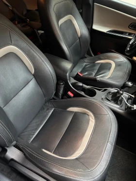 Kia Ceed - 11500 лв. / 5879.86 € - 43194555 4 | Car24.bg Kia Ceed - 11500 лв. / 5879.86 € - 43194555 4