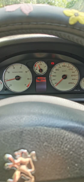 Peugeot 407 407 - 2500 € / 4889.57 лв. - 20542694 4 | Car24.bg Peugeot 407 407 - 2500 € / 4889.57 лв. - 20542694 4