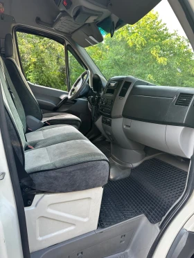 VW Crafter 2.5 TDI | Auto.bg — изображение 7 VW Crafter 2.5 TDI | Auto.bg — изображение 7