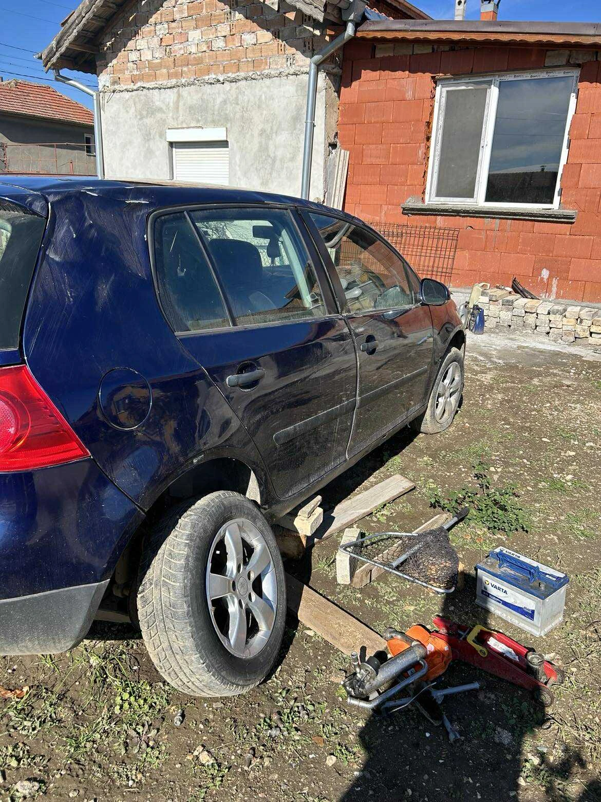 VW Golf  - изображение 5 | Auto.bg VW Golf  - изображение 5