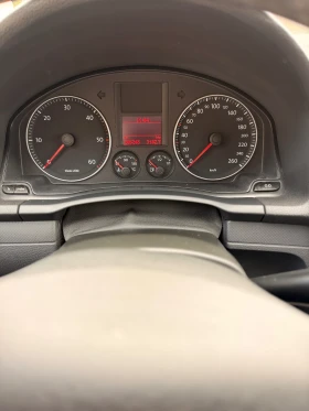 VW Golf 2.0 TDI - 4199 € / 8212.53 лв. - 75324032 11 | Car24.bg VW Golf 2.0 TDI - 4199 € / 8212.53 лв. - 75324032 11