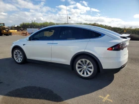 Tesla Model X 75D AWD - 18000 € / 35204.94 лв. - 17831566 2 | Car24.bg Tesla Model X 75D AWD - 18000 € / 35204.94 лв. - 17831566 2