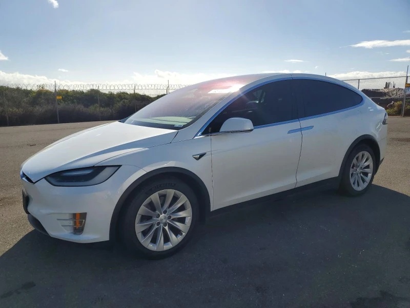 Tesla Model X 75D AWD - 18000 € / 35204.94 лв. - 17831566 1 | Car24.bg Tesla Model X 75D AWD - 18000 € / 35204.94 лв. - 17831566 1