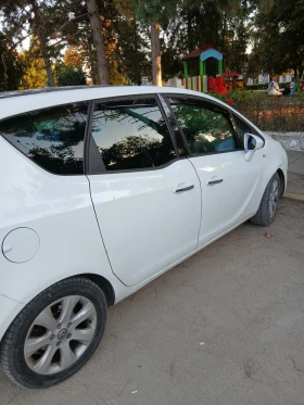Opel Meriva undefined | Auto.bg — изображение 4 Opel Meriva undefined | Auto.bg — изображение 4
