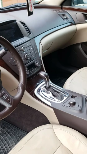 Opel Insignia 2.8 v6 t 4x4 cosmo | Auto.bg — изображение 12 Opel Insignia 2.8 v6 t 4x4 cosmo | Auto.bg — изображение 12