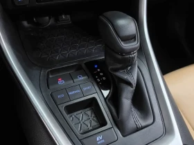 Toyota Rav4 Hybrid/ ОБДУХВАНЕ/ КОЖА/ ПОДГРЕВ/ ШИБЕДАХ/ КАМЕРА | Auto.bg — изображение 9 Toyota Rav4 Hybrid/ ОБДУХВАНЕ/ КОЖА/ ПОДГРЕВ/ ШИБЕДАХ/ КАМЕРА | Auto.bg — изображение 9