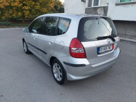 Honda Jazz 1.4i FACELIFT ТОП СЪСТОЯНИЕ | Auto.bg — изображение 6 Honda Jazz 1.4i FACELIFT ТОП СЪСТОЯНИЕ | Auto.bg — изображение 6