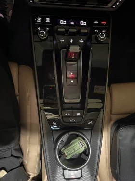 Porsche 911 Carrera* ПОДГРЕВ ВОЛАН* КРАЙНА ЦЕНА - 87099 € / 170350.84 лв. - 99990709 11 | Car24.bg Porsche 911 Carrera* ПОДГРЕВ ВОЛАН* КРАЙНА ЦЕНА - 87099 € / 170350.84 лв. - 99990709 11