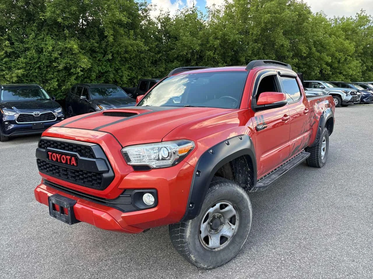 Toyota Tacoma * 4WD Double Cab V6 * CARFAX * ОПЦИЯ ЗА ФИНАНСИРАН | Auto.bg — изображение 1 Toyota Tacoma * 4WD Double Cab V6 * CARFAX * ОПЦИЯ ЗА ФИНАНСИРАН | Auto.bg — изображение 1