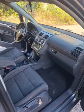 VW Touran 1.9tdi 105 коня 6+ 1 - 1999 € - 61711023 9 | Car24.bg VW Touran 1.9tdi 105 коня 6+ 1 - 1999 € - 61711023 9