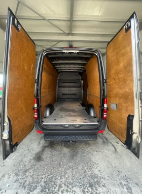 Mercedes-Benz Sprinter Оригинален вид / Средна база L2H2 / Климатроник | Auto.bg — изображение 9 Mercedes-Benz Sprinter Оригинален вид / Средна база L2H2 / Климатроник | Auto.bg — изображение 9