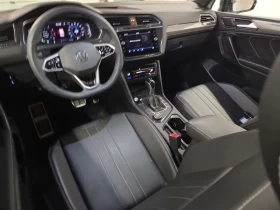 VW Tiguan R-LINE BLACK EDITION| PANO| ПОДГРЕВИ| 2 КЛЮЧА| | Auto.bg — изображение 9 VW Tiguan R-LINE BLACK EDITION| PANO| ПОДГРЕВИ| 2 КЛЮЧА| | Auto.bg — изображение 9