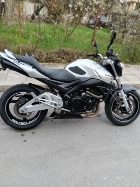 Suzuki Gsr 600
