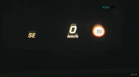 Mercedes-Benz E 300 4MATIC AMG* 360* HUD* КОЖА* ПАНО* | Auto.bg — изображение 17 Mercedes-Benz E 300 4MATIC AMG* 360* HUD* КОЖА* ПАНО* | Auto.bg — изображение 17