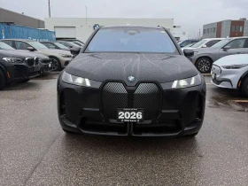BMW iX xDrive60 | CARFAX | ГЛАВНО ПРЕДСТАВИТЕЛСТВО НА BMW | Auto.bg — изображение 2 BMW iX xDrive60 | CARFAX | ГЛАВНО ПРЕДСТАВИТЕЛСТВО НА BMW | Auto.bg — изображение 2