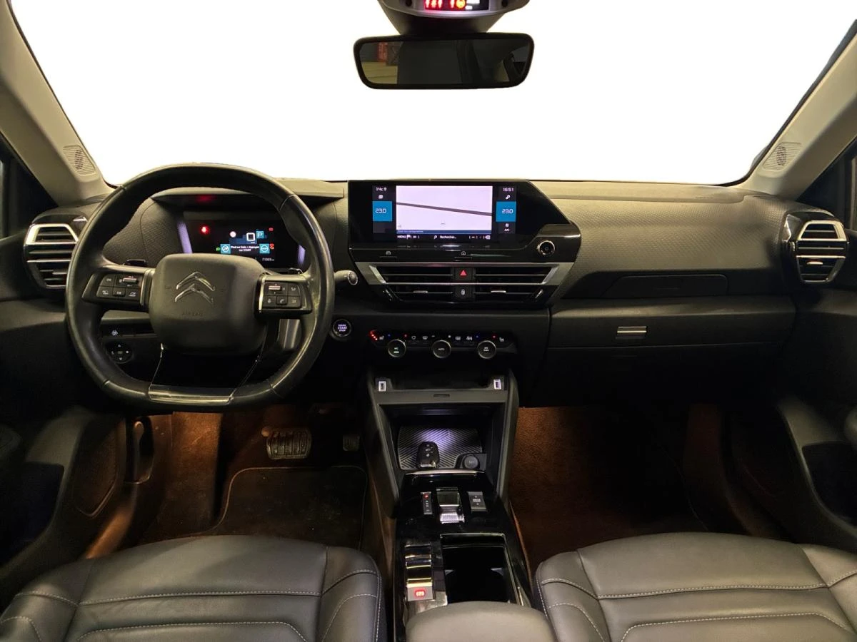 Citroen C4 PureTech 130 S&S EAT8 Shine Pack - изображение 10 | Auto.bg Citroen C4 PureTech 130 S&S EAT8 Shine Pack - изображение 10