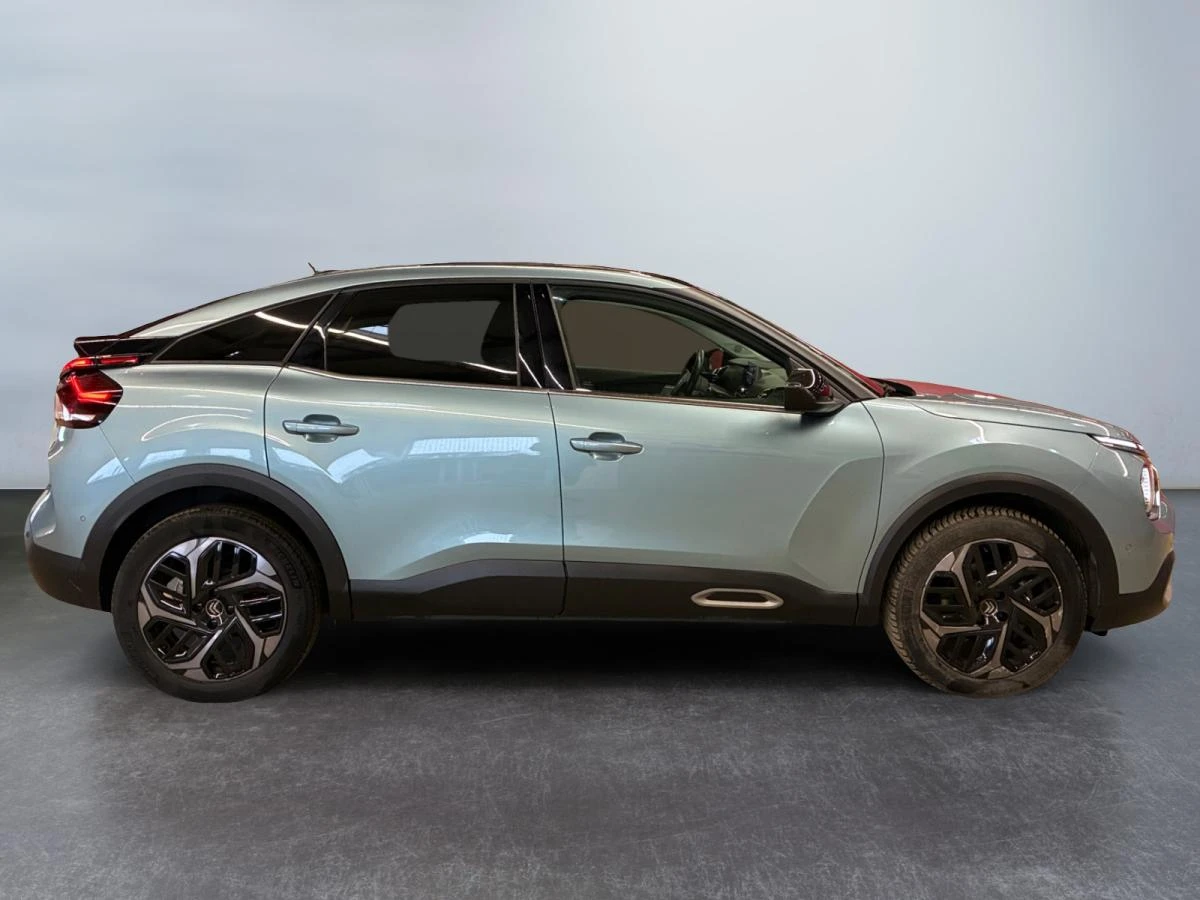 Citroen C4 PureTech 130 S&S EAT8 Shine Pack - изображение 8 | Auto.bg Citroen C4 PureTech 130 S&S EAT8 Shine Pack - изображение 8