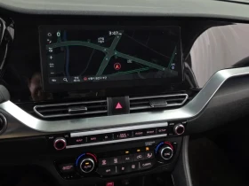 Kia Niro HEV/ ПОДГРЕВ/ КОЖА/ КАМЕРА/ LANE ASSIST - 17860 € - 90657078 14 | Car24.bg Kia Niro HEV/ ПОДГРЕВ/ КОЖА/ КАМЕРА/ LANE ASSIST - 17860 € - 90657078 14