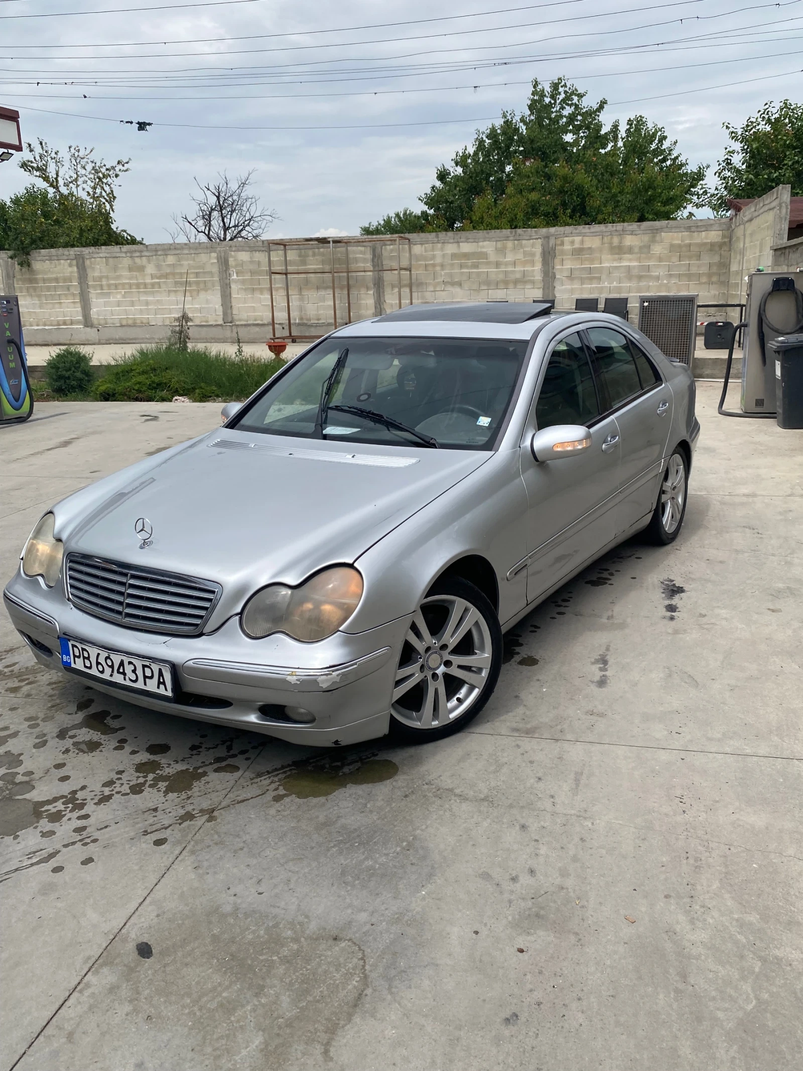 Mercedes-Benz C 270 undefined | Auto.bg — изображение 1 Mercedes-Benz C 270 undefined | Auto.bg — изображение 1