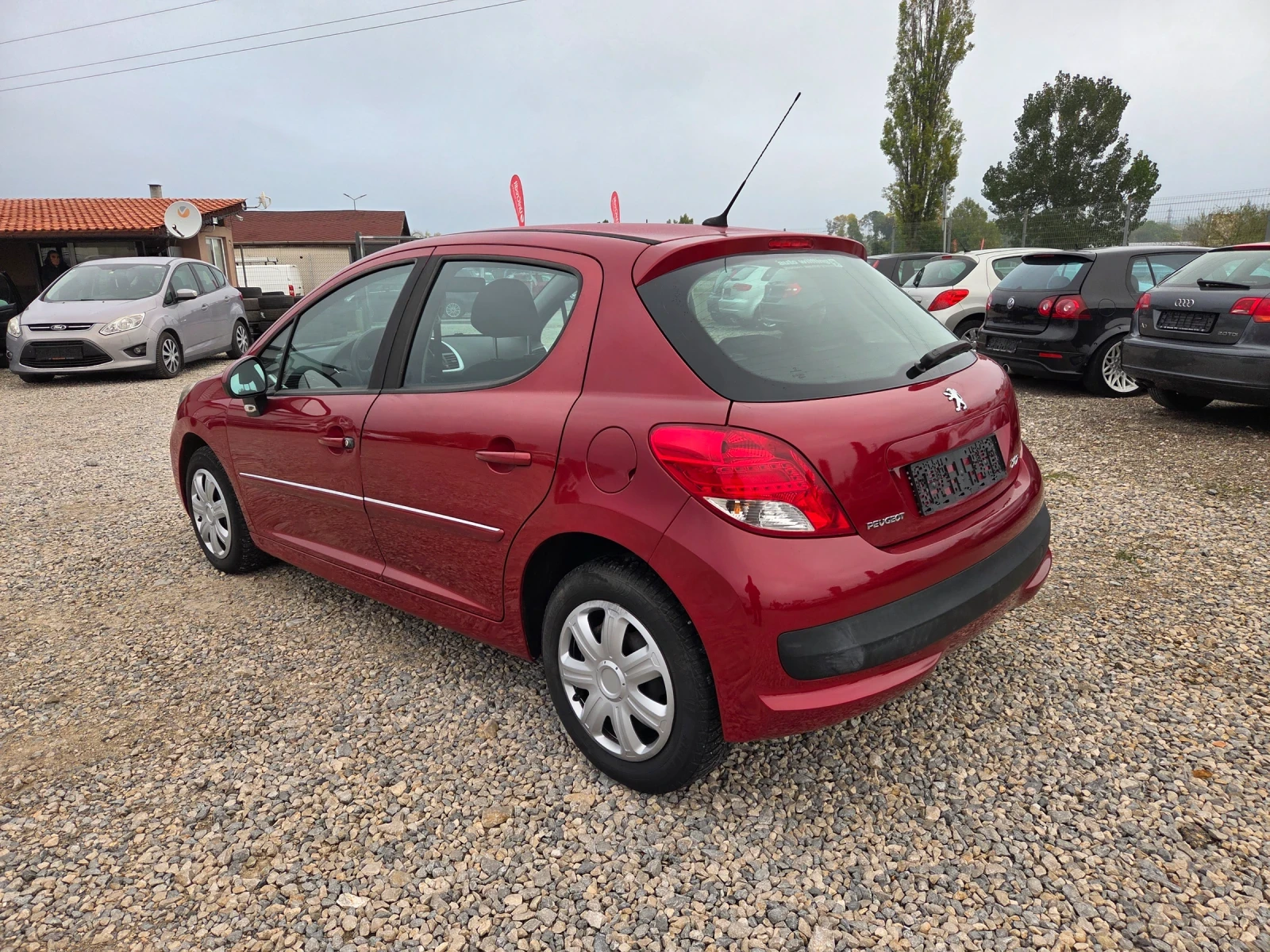 Peugeot 207 1.4BENZIN-75PS - изображение 6 | Auto.bg Peugeot 207 1.4BENZIN-75PS - изображение 6