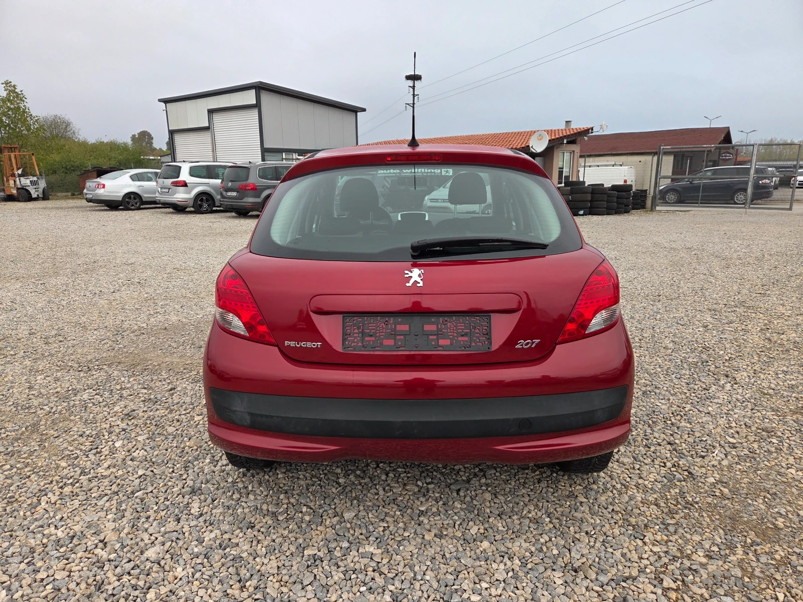 Peugeot 207 1.4BENZIN-75PS - изображение 5 | Auto.bg Peugeot 207 1.4BENZIN-75PS - изображение 5