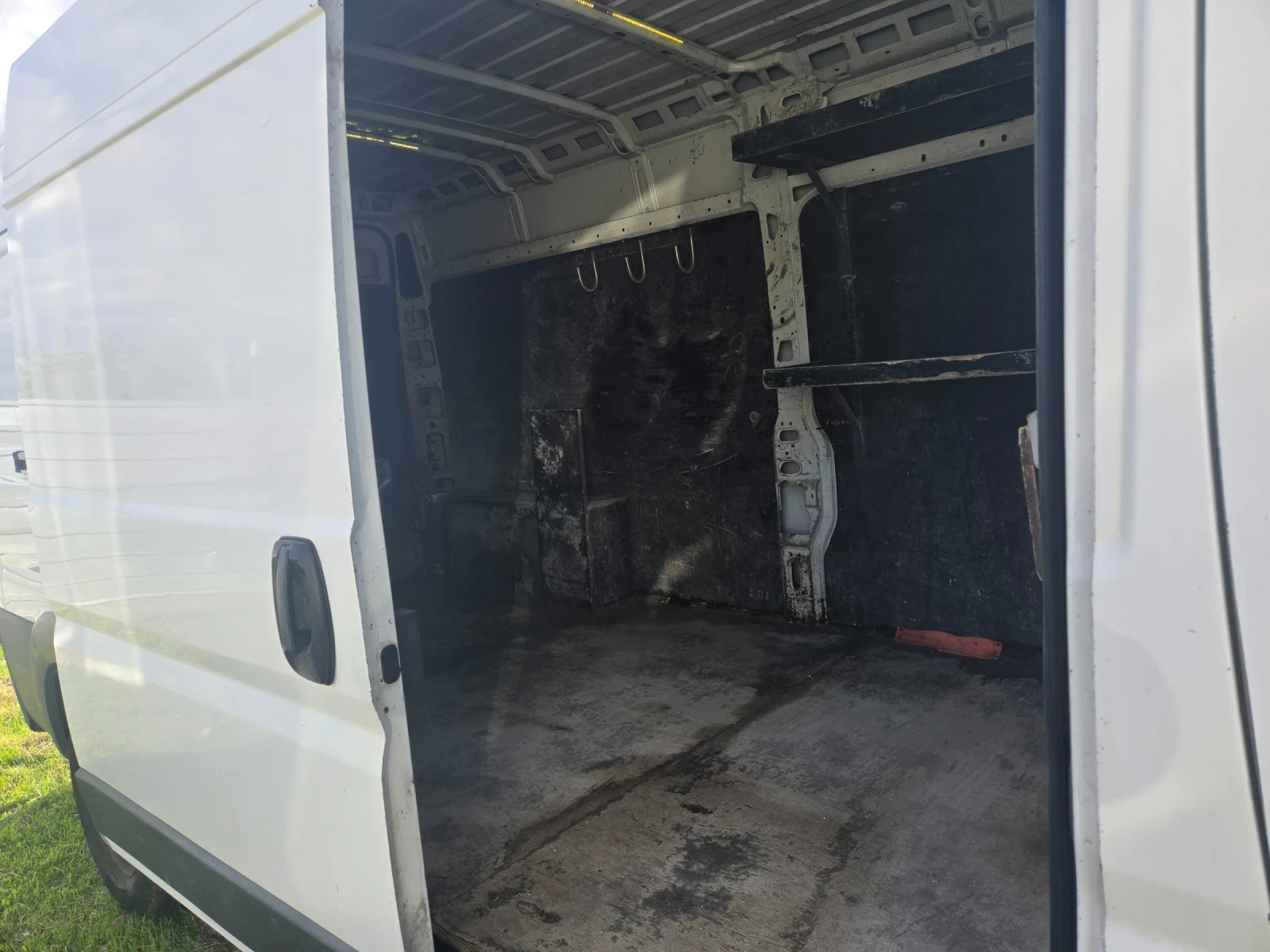 Fiat Ducato 2, 3 ивеко мотор 130 кон макси ТБИ банка на изплащ - изображение 9 | Auto.bg Fiat Ducato 2, 3 ивеко мотор 130 кон макси ТБИ банка на изплащ - изображение 9