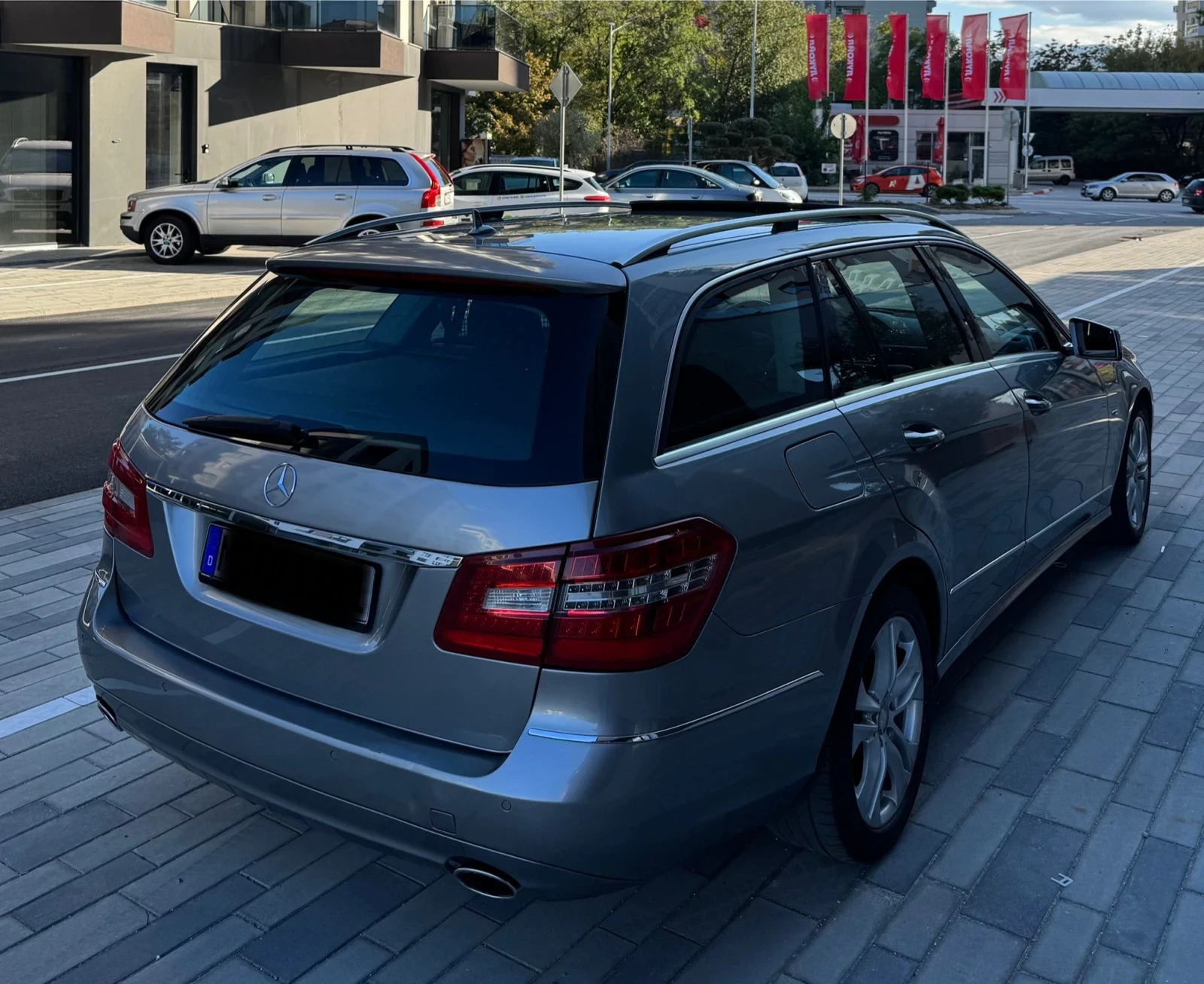 Mercedes-Benz E 300 * 7G - Tronic * V6 * DIESEL * AVANTGARDE *  - изображение 6 | Auto.bg Mercedes-Benz E 300 * 7G - Tronic * V6 * DIESEL * AVANTGARDE *  - изображение 6