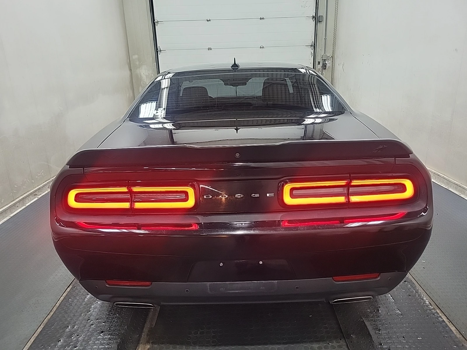 Dodge Challenger * GT* CARFAX * БЕЗ ПЪРВОНАЧАЛНА ВНОСКА - изображение 6 | Auto.bg Dodge Challenger * GT* CARFAX * БЕЗ ПЪРВОНАЧАЛНА ВНОСКА - изображение 6