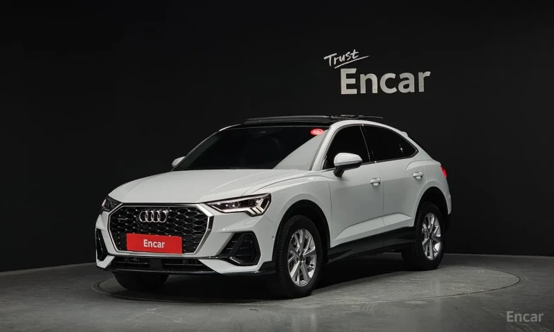 Audi Q3 Sportback 40TFSI* MATRIX* S* LINE* ДИСТРОНИК* ХЕДЪП* КАМЕРА* - 30999 € - 54062337 1 | Car24.bg Audi Q3 Sportback 40TFSI* MATRIX* S* LINE* ДИСТРОНИК* ХЕДЪП* КАМЕРА* - 30999 € - 54062337 1