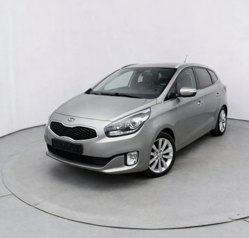 Kia Carens 1.7 CRDI - 7500 € / 14668.73 лв. - 86740986 1 | Car24.bg Kia Carens 1.7 CRDI - 7500 € / 14668.73 лв. - 86740986 1