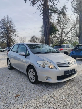 Toyota Auris 2.0, 127к.с. - 8800 лв. / 4499.37 € - 66845721 2 | Car24.bg Toyota Auris 2.0, 127к.с. - 8800 лв. / 4499.37 € - 66845721 2