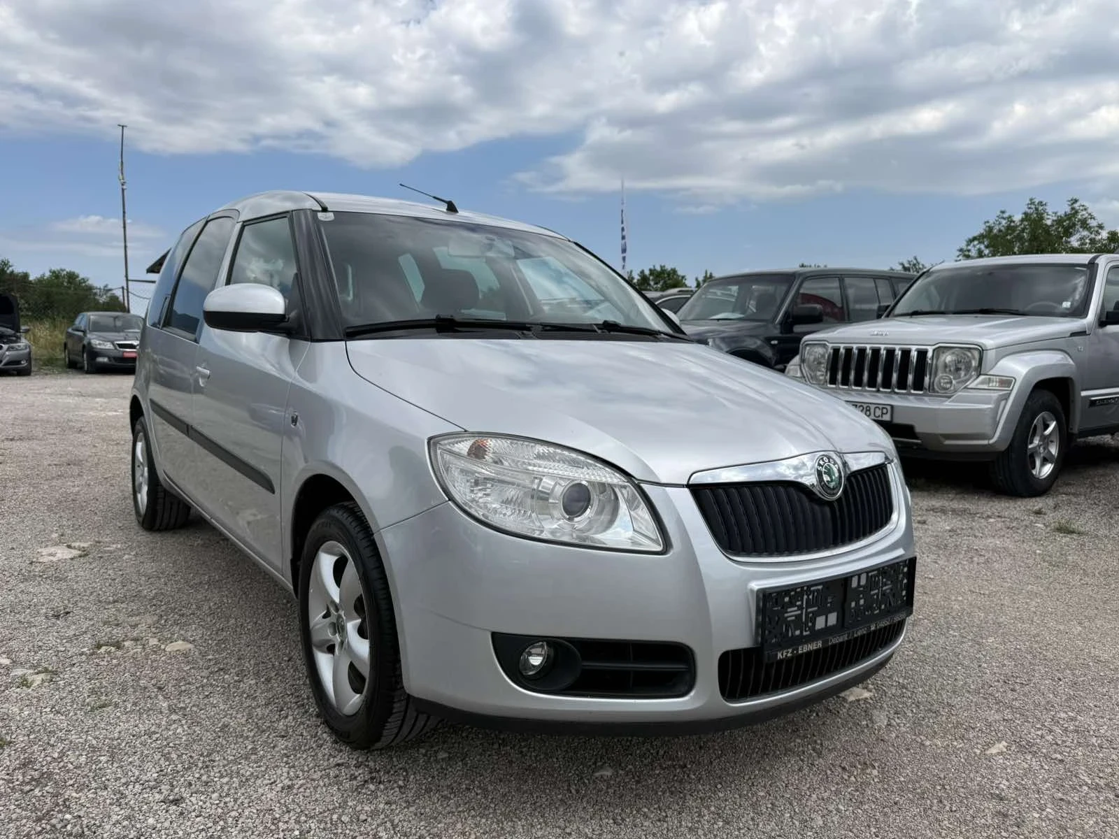 Skoda Roomster 1.2 I 94000 kм ЧИСТО НОВ | Auto.bg — изображение 1 Skoda Roomster 1.2 I 94000 kм ЧИСТО НОВ | Auto.bg — изображение 1