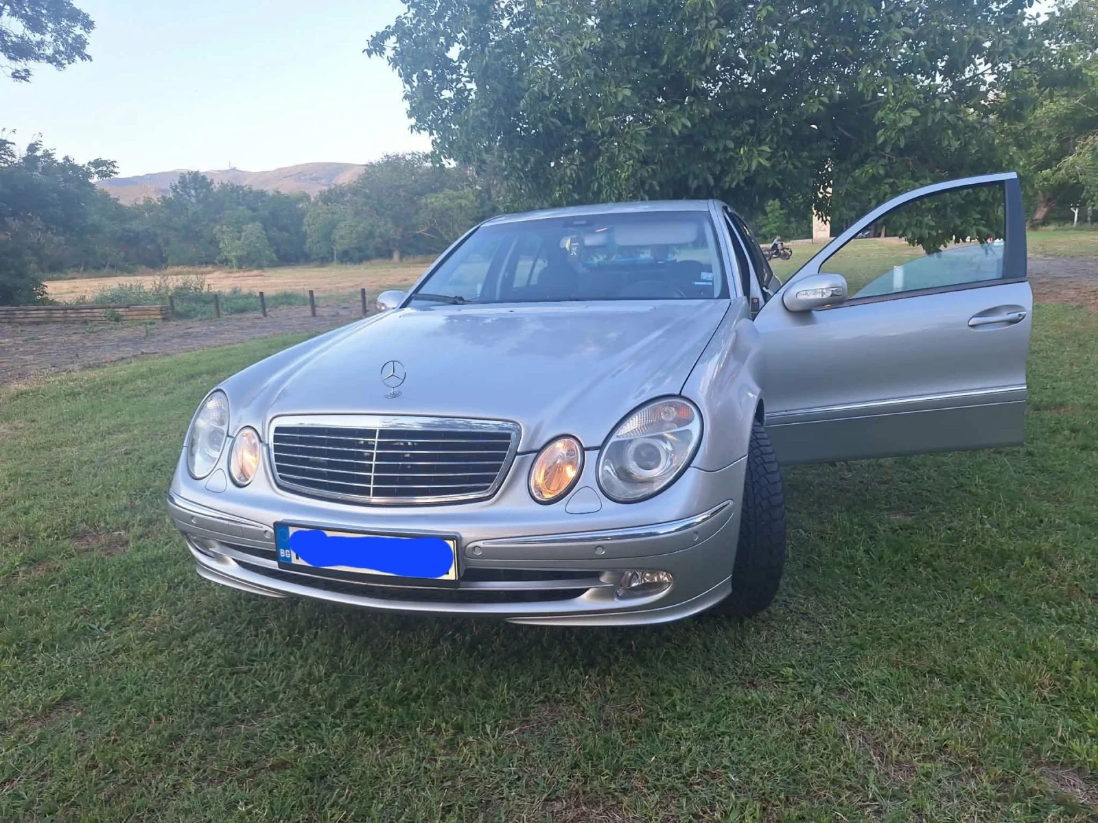 Mercedes-Benz E 270 undefined | Auto.bg — изображение 1 Mercedes-Benz E 270 undefined | Auto.bg — изображение 1