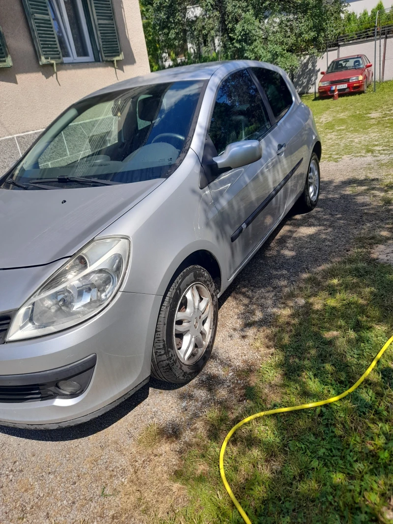 Renault Clio 1.2 16V НОВ ВНОС - 1600 € / 3129.33 лв. - 58589490 1 | Car24.bg Renault Clio 1.2 16V НОВ ВНОС - 1600 € / 3129.33 лв. - 58589490 1