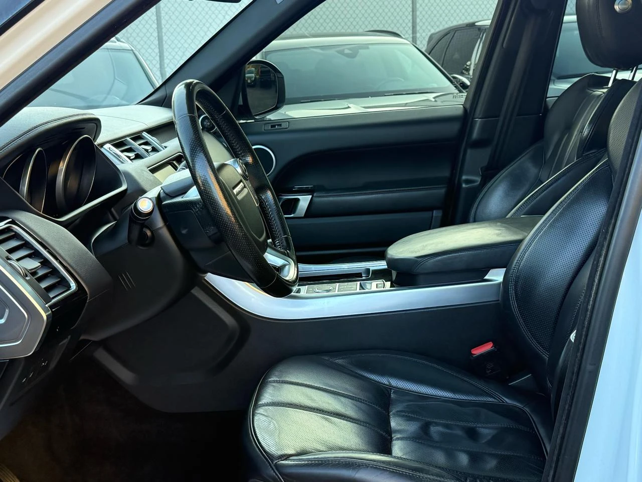 Land Rover Range Rover Sport TD6 HSE / PANO - изображение 5 | Auto.bg Land Rover Range Rover Sport TD6 HSE / PANO - изображение 5