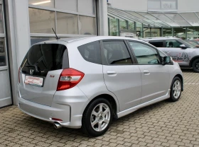 Honda Jazz 1.4i Si FaceLift 23 000km!! - 12500 € - 43641686 8 | Car24.bg Honda Jazz 1.4i Si FaceLift 23 000km!! - 12500 € - 43641686 8