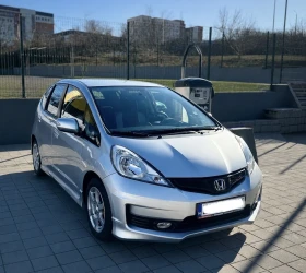 Honda Jazz 1.4i Si FaceLift 23 000km!! - 12500 € - 43641686 2 | Car24.bg Honda Jazz 1.4i Si FaceLift 23 000km!! - 12500 € - 43641686 2