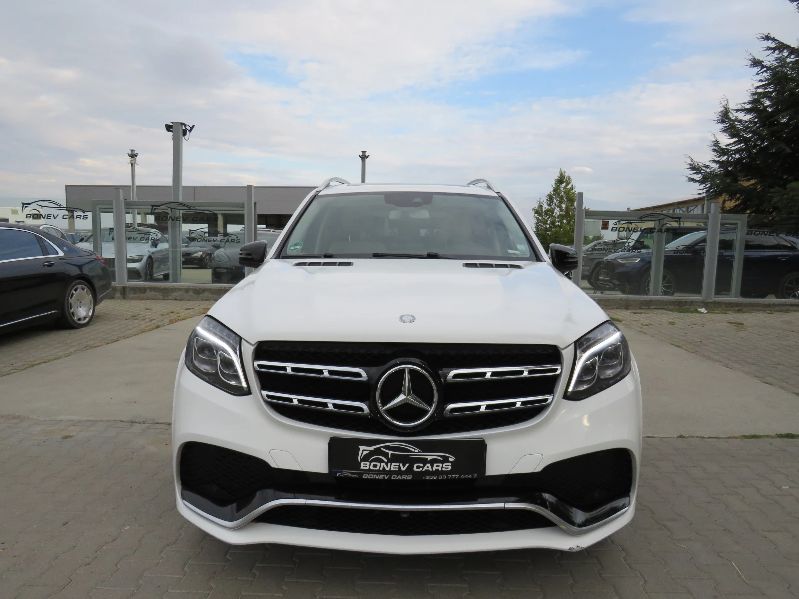 Mercedes-Benz GLS AMG PACK KEYLESS PANORAMA 9G 7-МЕСТЕН - изображение 2 | Auto.bg Mercedes-Benz GLS AMG PACK KEYLESS PANORAMA 9G 7-МЕСТЕН - изображение 2